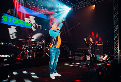 Livemusik beim Open Air Winter Party in Finkenberg mit Stockanotti