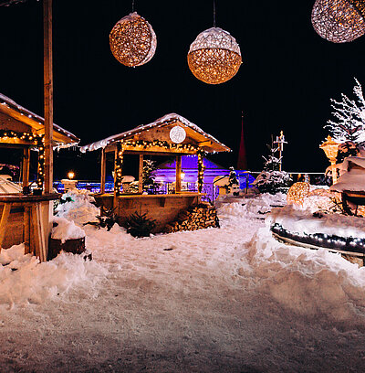 Christmas market on the terrace in STOCK Resort