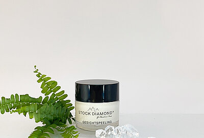 STOCK DIAMOND Gesichtspeeling im 5 Sterne Wellnesshotel STOCK resort