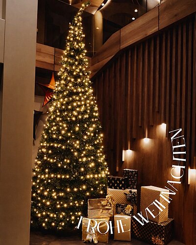 Wir wünschen euch frohe Weihnachten Eine Zeit voller Wärme, Genuss und ruhiger Momente. #STOCKresort #einfachglücklich #magicmoments #stockmoment